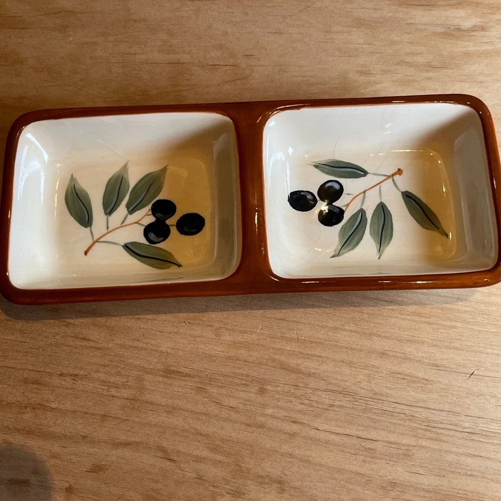 Inspirado StoneLite Clay Olive Divided Serving Dish Brown Bream Ceramic